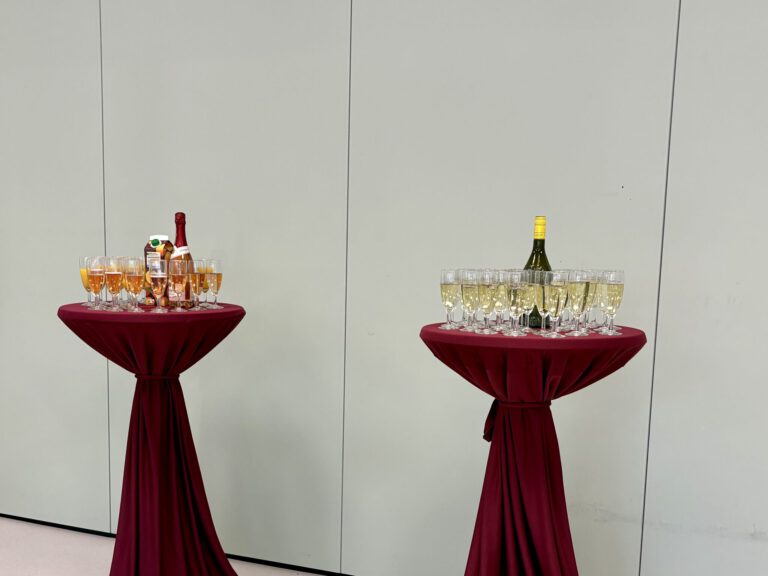 tempImageeDpGPG tempImageeDpGPG