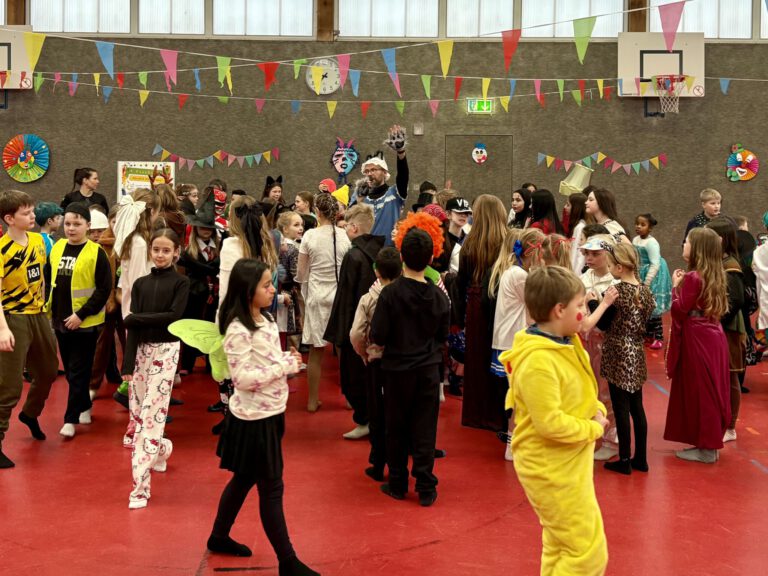 tempImage3as82K tempImage3as82K